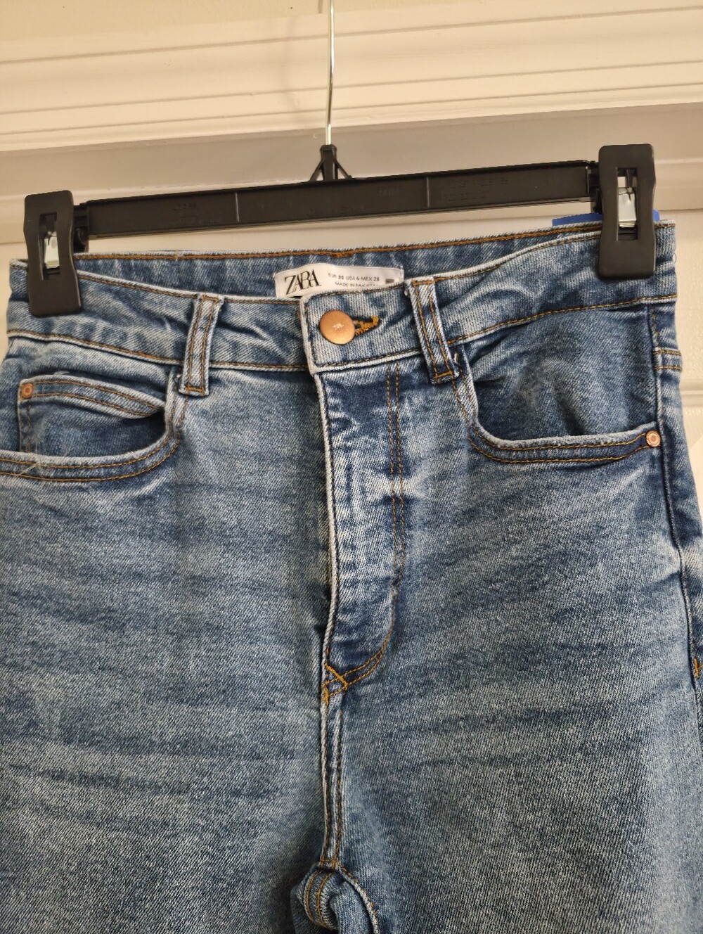 Zara Flare Leg High Rise Jeans Size 4 Medium Wash Y2K Full Length - Picture 4 of 6